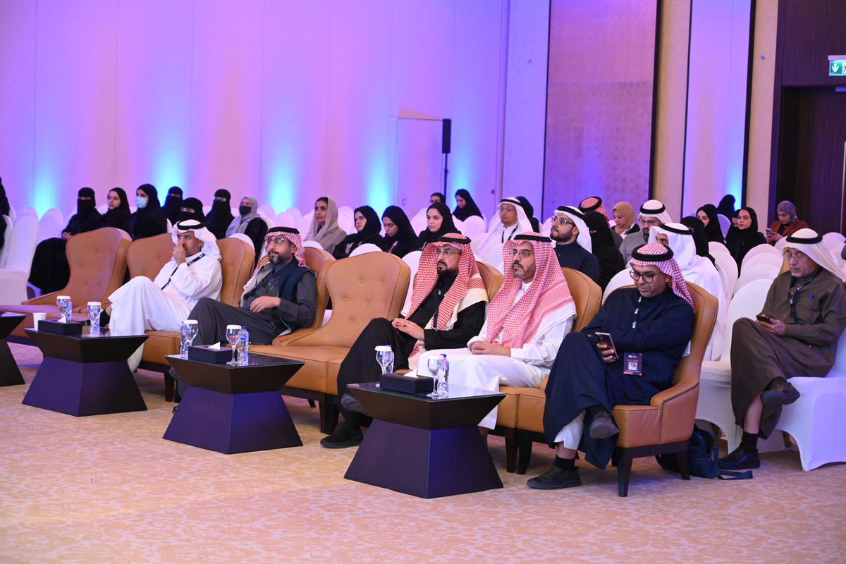 doctorabonawaf's tweet photo. بحمد الله، تم افتتاح فعاليات المؤتمر السنوي لطب الأمراض التنفسية عند الأطفال #PPC2025  في نسخته الثانية عشرة.

كان لي شرف رئاسة هذا الحدث العلمي الطبي المهم خلال السنوات الماضية، وما تحقق من نجاحات هو بفضل الله ثم بتعاون الزملاء والزميلات في التخصص من جميع مناطق المملكة، وبدعم من الجمعية السعودية لطب وجراحة الصدر وأعضاء مجلس الإدارة والشركات الداعمة.

نجاح نهديه للوطن في مناسبة غالية على الجميع، يوم التأسيس، استمرارًا لمسيرة العطاء والتطوير في مجال طب الأطفال التنفسي.

#المؤتمر_السنوي_لطب_الأمراض_التنفسية
#يوم_التأسيس
#الصحة