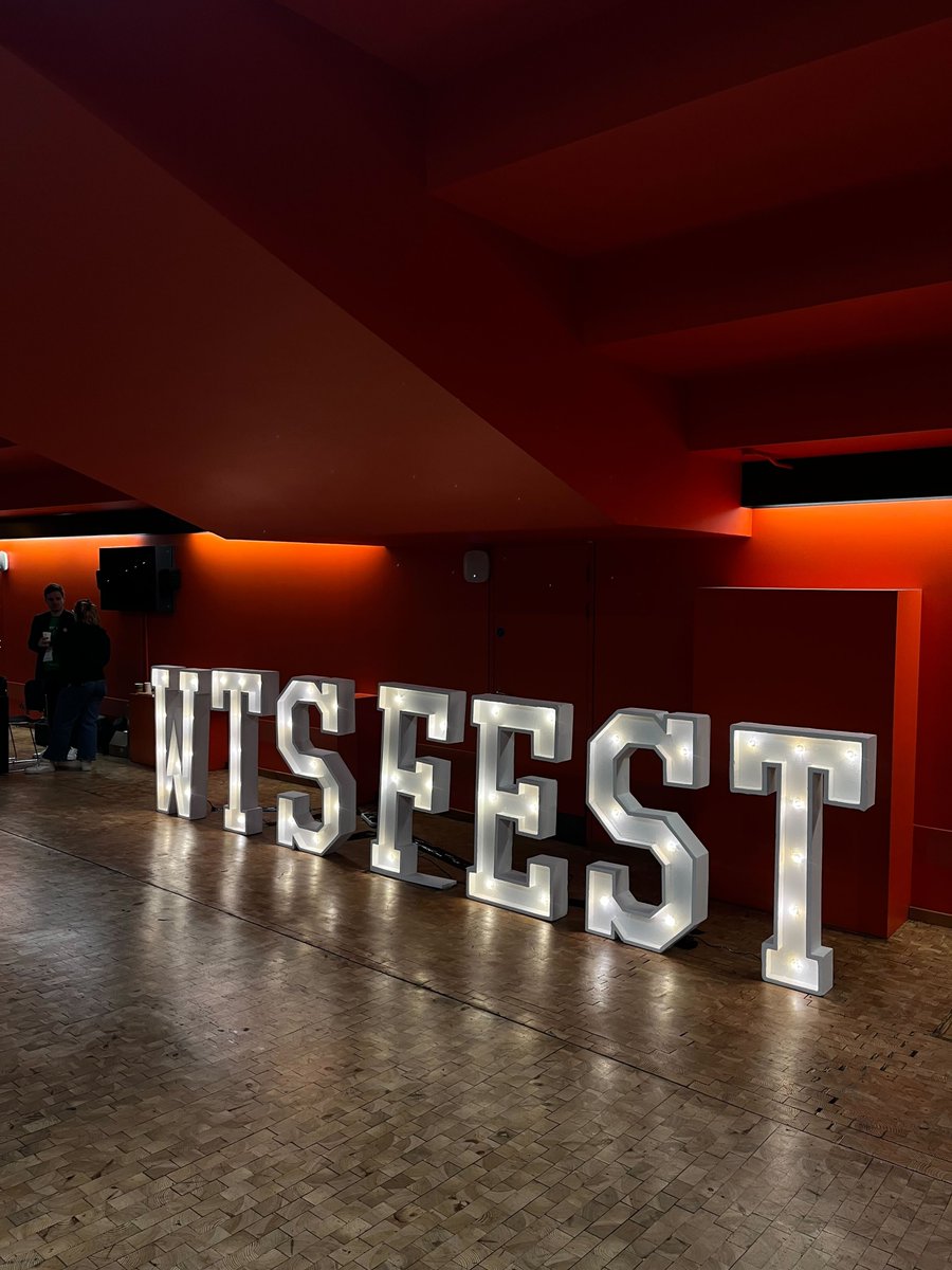 thisisnovos's tweet photo. Day 2️⃣ of #WTSFest is in full swing!

Don't forget to say hello to the team, get your tote bag, Trip drink and a free trial of the Relevancy Tool!

#digitalpr #linkbuilding https://t.co/x4QcBd7SGC
