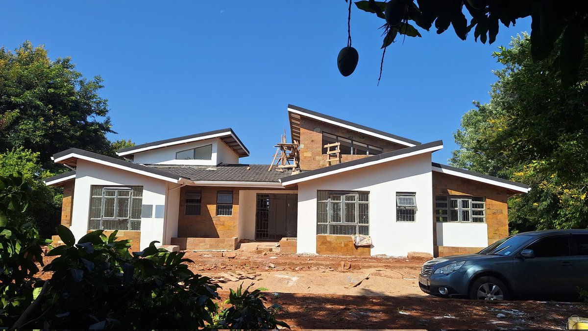 HouseDesignsKe's tweet photo. We have really made progress on this 4 bedroom Bungalow + DSQ in Tharaka Nithi. https://t.co/mFCj8rD0da