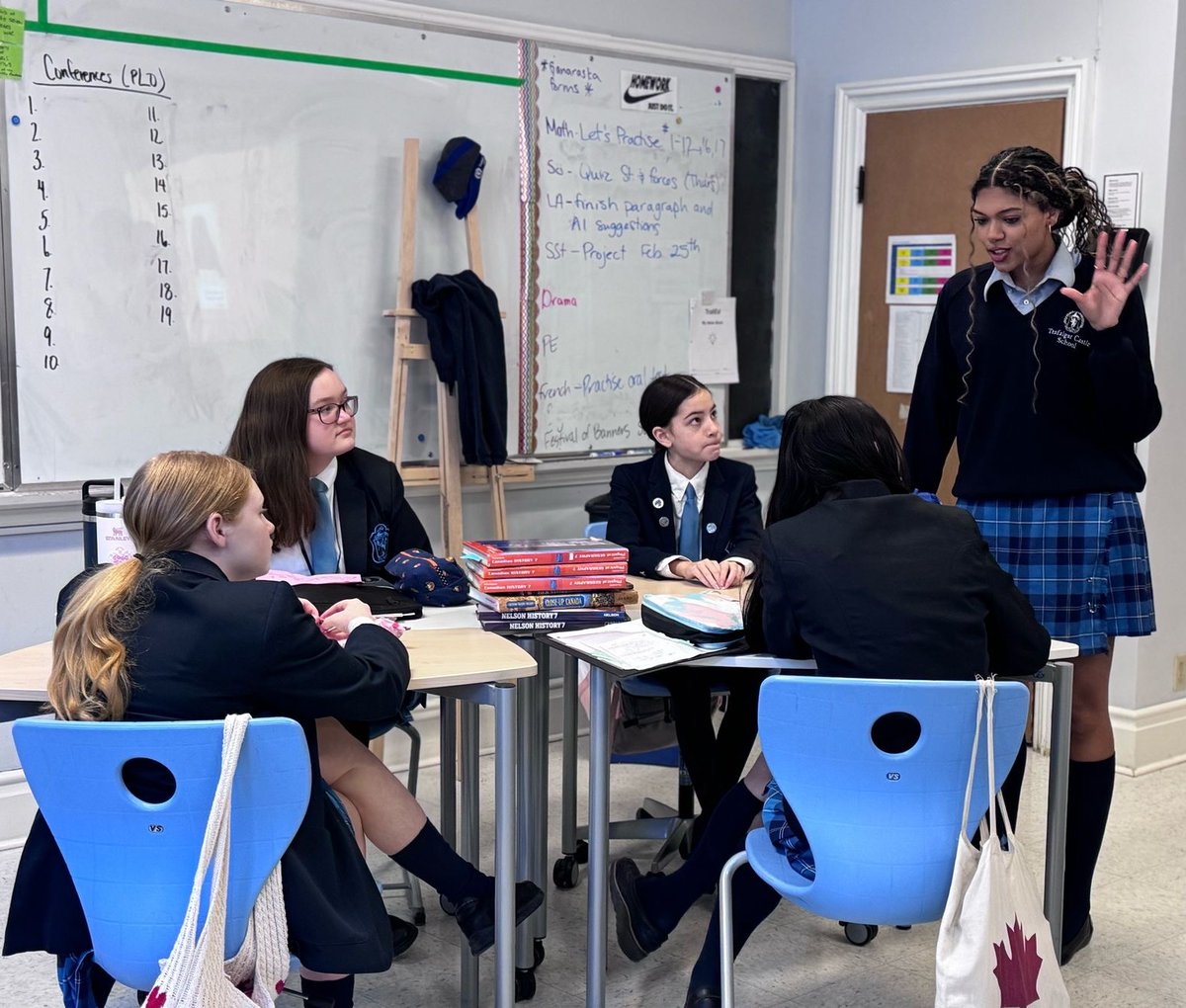 Having delivered a TED Talk last year, #trafalgarcastleschool Senior student Sayde S. shared her public speaking expertise with Grade 8 students who are creating their own talks dubbed "TRAFed", inspired by TED Talks!
#nothingaTrafalgarGirlcanthandle #leadership #schoolforgirls
