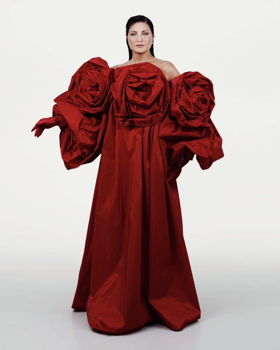 sibelcan's tweet image. Erguvan Günleri’nin hikayesi… 🌹

Lyrics: Gözde Ançel @gozdeancel 
Music: Buray &amp;amp; Gözde Ançel @Buraymusic @gozdeancel 
Producer: Çagri Telkiviran @Cagritelkiviran