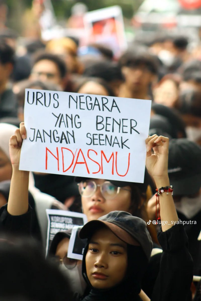 Gambar Ter EPIC‼️
NDASMU 

#IndonesiaGelap 
#IndonesiaGelap2025