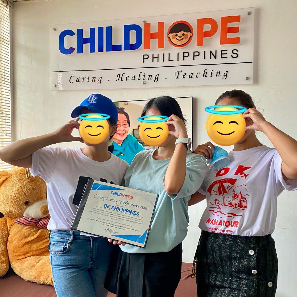dokyeom_ph's tweet photo. “I have said this before. I wanted to try doing a food truck actually.” — DK, Going Seventeen 2019

DK! We did it!

Last February 19, driven by one vision, DK Philippines partnered with ChildHope Philippines in their program “Kalyenderia / Mobile soup kitchen” in providing hearty meals to children in the streets of Manila.

Thank you for inspiring us to be good and do good, DK! Again, happiest birthday! We hope we made you proud.
~
We’d also like to express our gratitude to our fellow cuties @MyNameIsDeekaay and @justdeeekaayy for their time and effort. Your help was truly appreciated!

#DOKYEOM #도겸