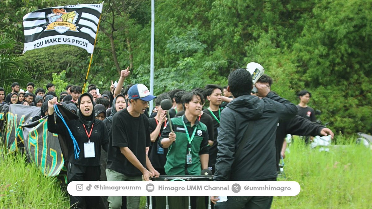 ummhimagro's tweet photo. Hari kedua DOPMA Agroteknologi 2024 penuh dengan energi dan semangat! Kegiatan dimulai dengan senam pagi dilanjutkan dengan berbagai lomba seru yang meningkatkan kekompakan. Sebagai penutup, para mahasiswa baru Agroteknologi resmi disambut supporter Brigade Agronomi. https://t.co/8CzcixoGZk