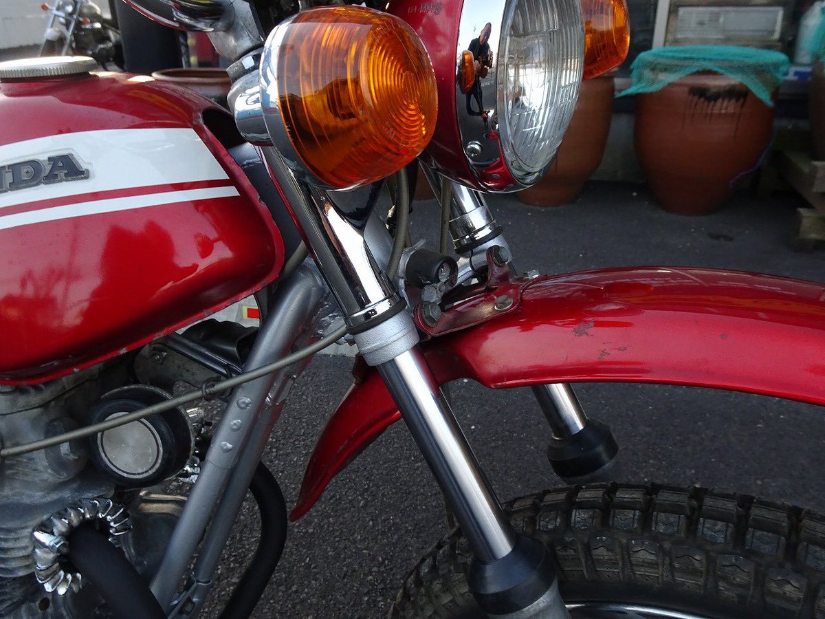 bestauto_jp's tweet photo. SL175まさかの国内未登録車!
各所メッキが錆びてたので再メッキで仕上げてみました〜!!
エンジンも調子いいですよ〜!
#ベストオート
#SL175
#ホンダ
#バイク
#希少車
#mjバイク
#mj https://t.co/RjKvHWKajD