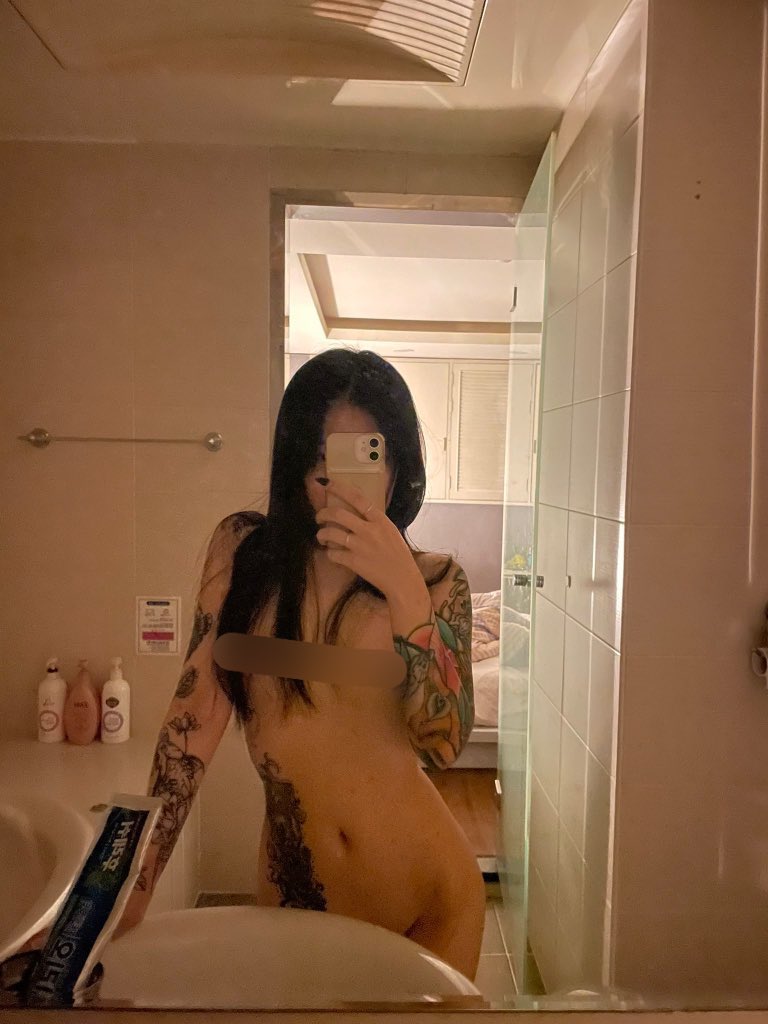 박아다 tweet media