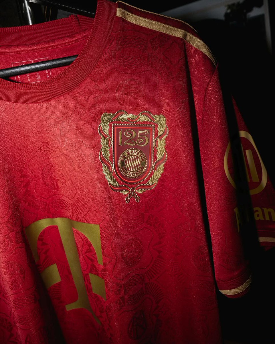 iMiaSanMia's tweet photo. 📸🔴🌟 https://t.co/FGCr5mdOZO