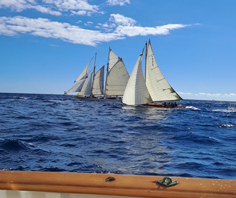 Early Bird offer alert: Argentrario Sailing Week. Grab it before it's gone! 

📅  17- 23 June
📍Porto Santo Stefano and Porto Ercole 

#argentrariosailingweek #regatta #sailing #classicregatta #classicsailing #vintageyachts #sailingyachts #noblesseyachts