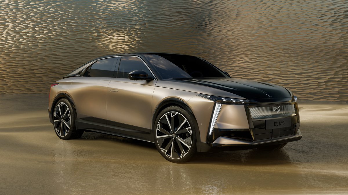DS Automobiles has opened orders for its latest all-electric flagship, the DS N°8. Top model comes with a 97.2kWh battery that delivers a WLTP range of 466 miles. Downside? The range-topper will set you back £63,290. 
electrifying.com/blog/article/n…