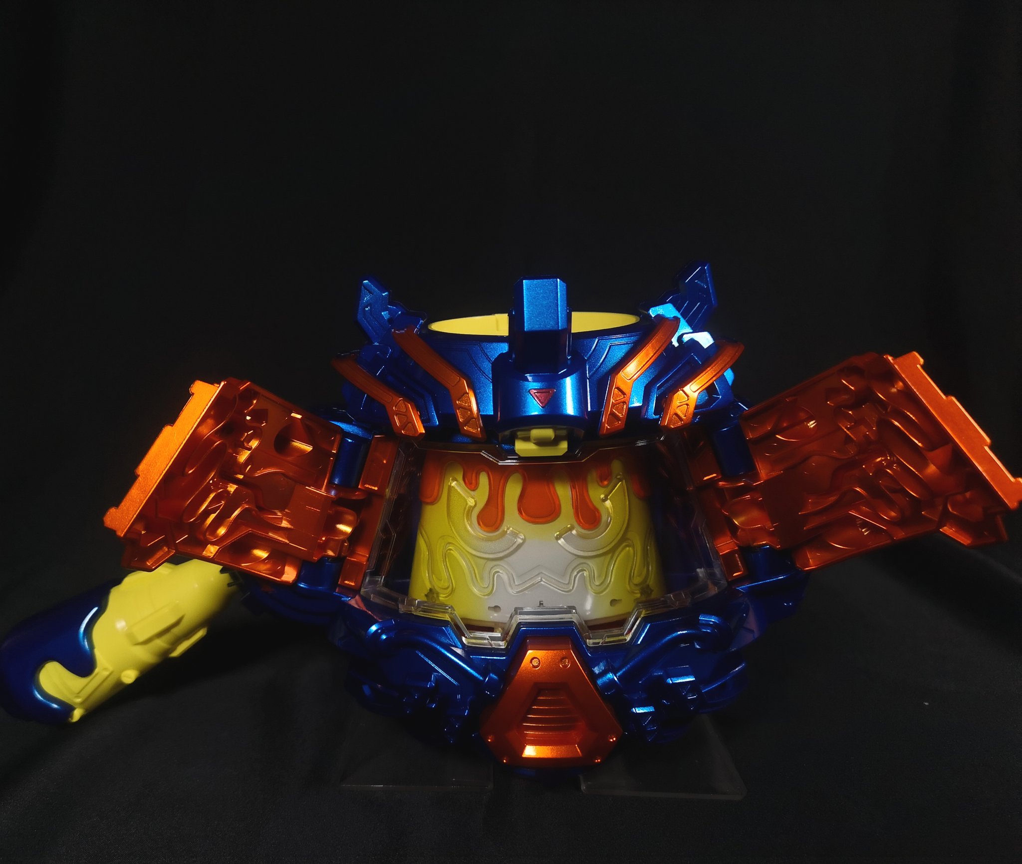 仮面ライダーガヴ ラキア・アマルガ ジレベスト 劇中再現版 プロップ 衣装 仮面ライダーヴラム /ラキア18～24話着用衣装ベスト - メルカリ