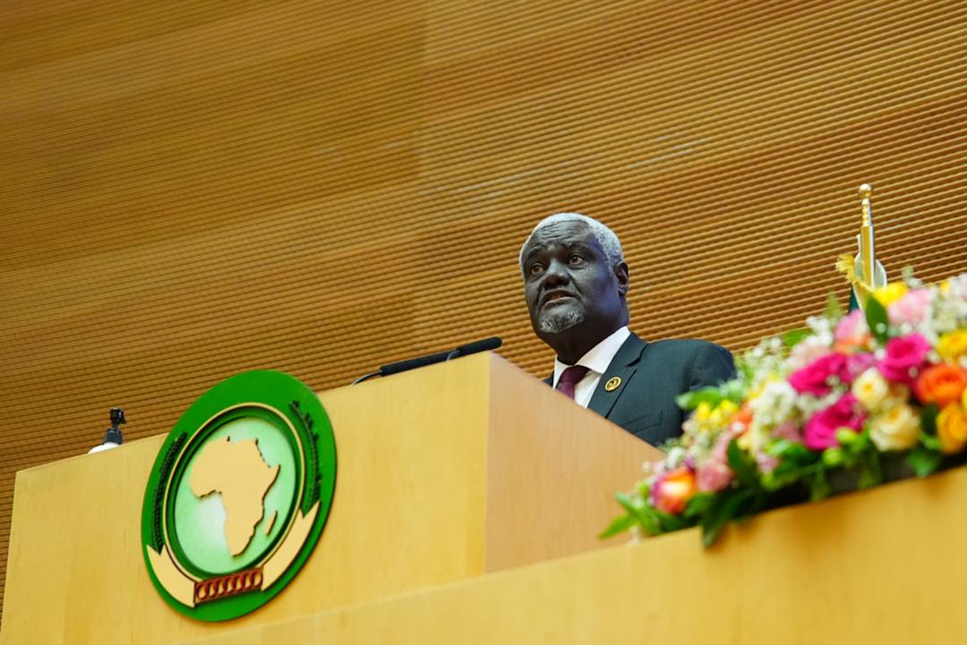 African Union (@_africanunion) on Twitter photo Allocution du Président de la Commission de l'Union africaine, Moussa Faki Mahamat, <a href="/AUC_MoussaFaki/">Moussa Faki Mahamat</a> à l'occasion de la 38ème session ordinaire de la Conférence de l'Union @ au.int/en/speeches/20…
#AUSummit Allocution du Président de la Commission de l'Union africaine, Moussa Faki Mahamat, <a href="/AUC_MoussaFaki/">Moussa Faki Mahamat</a> à l'occasion de la 38ème session ordinaire de la Conférence de l'Union @ au.int/en/speeches/20…
#AUSummit