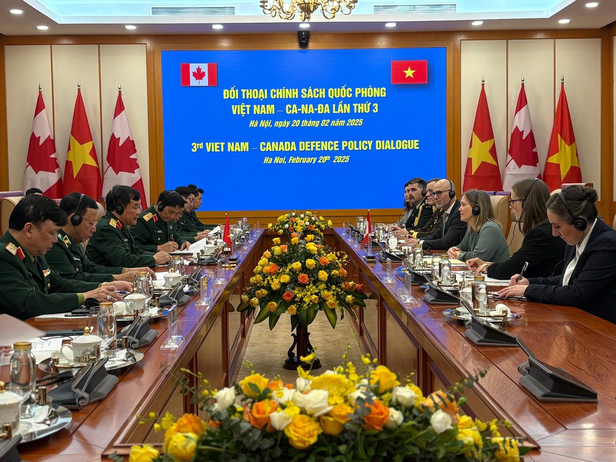 Defence cooperation is a source of strength in 🇨🇦🇻🇳 relations.  In turbulent times Canada is investing in shared capacity and commitment to defend international law.  Proud to support DM Beck and the 3rd Defence Policy Dialogue with Vietnam in Hanoi.