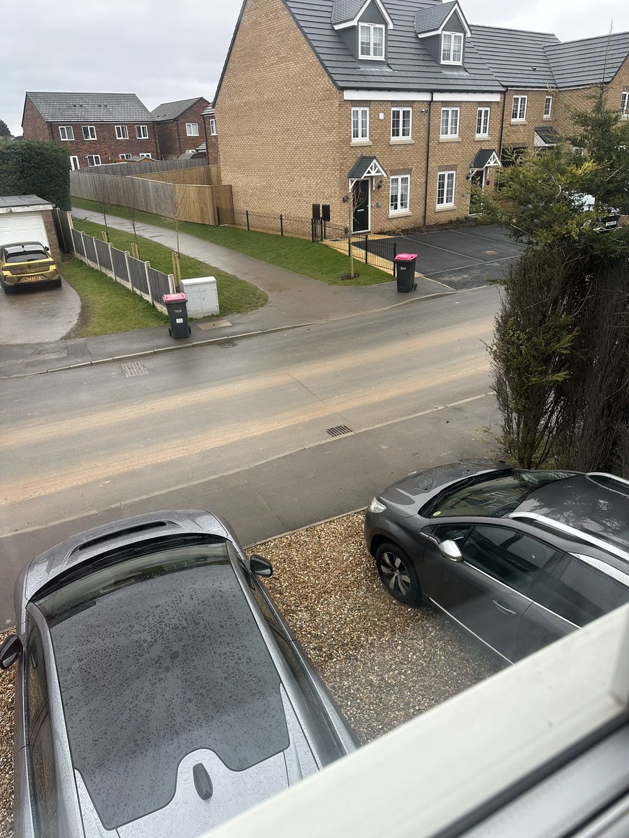 Charlot27988635's tweet photo. Even though you are closing up the site @TaylorWimpey you still not abide by the court order to keep these roads clean. Dinnington site if your interested. @JakeBenRichards @Alex_Stafford https://t.co/SdyAcDt5H2