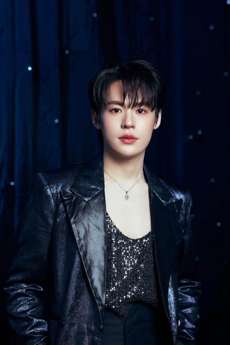 DomundiTV's tweet photo. DMD LINE UP 2025+ “𝗚𝗟𝗢𝗪 𝗨𝗣”
press conference ✨

GEMS

X : @Gems_Jsd
IG : gems_jsd

DMD GLOW UP 
#DMDLINEUP2025 https://t.co/C8Ec8pf4dv
