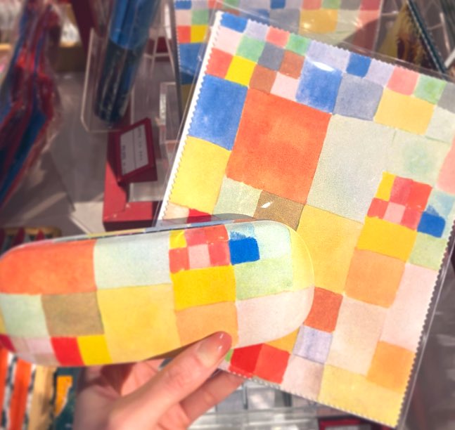パウル・クレーのメガネケースとマルチクリーナー入荷しました👓