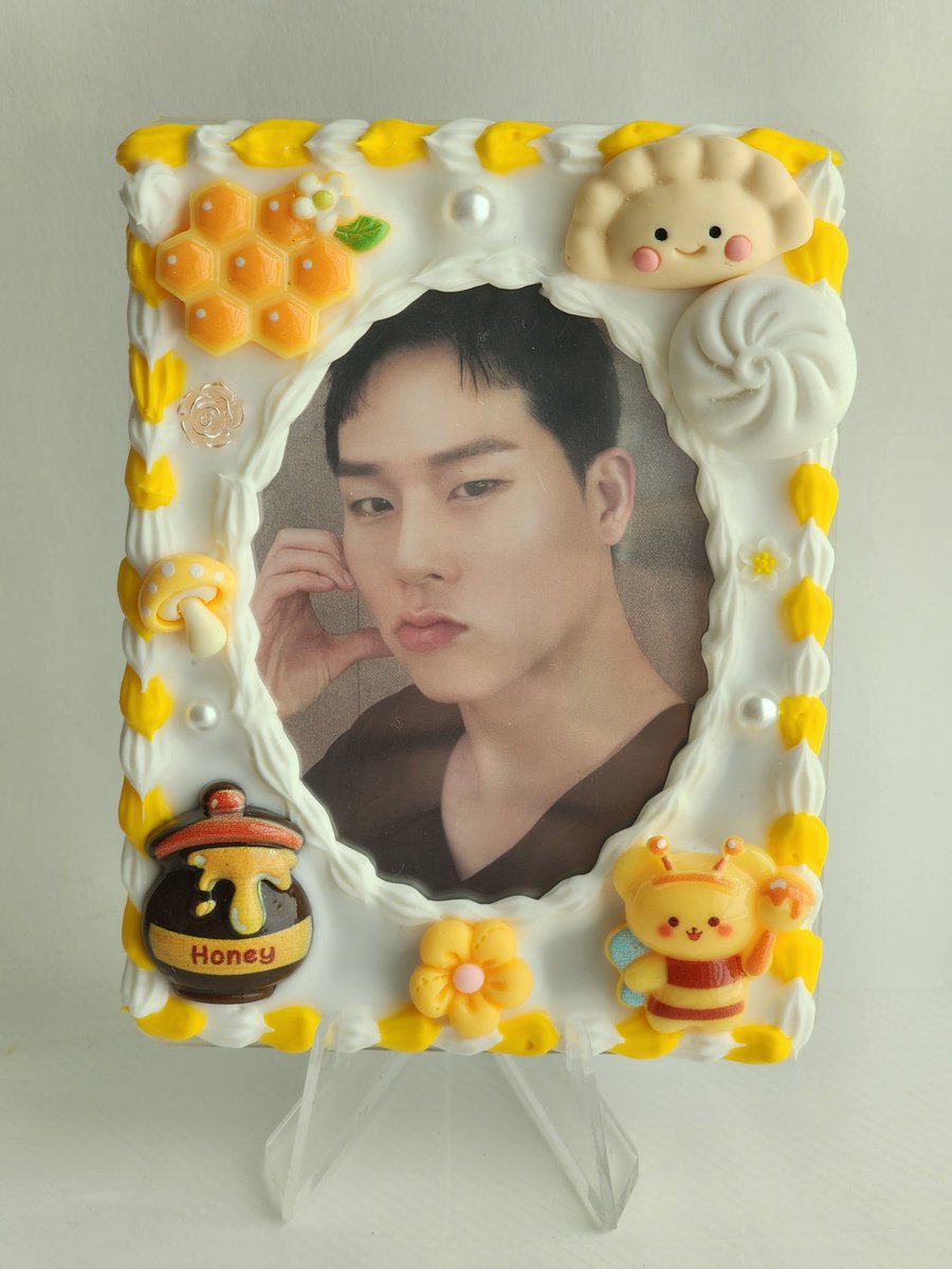 ggoggoayo's tweet photo. ✨️ #키키 전역 기념 ✨️ 탑꾸 나눔함미도 … 
하는김에 기력 닳려서 놓쳐버린 미냐랑 허니 탑꾸 나눔도 같이해요,,🙄🙄
부족하지만 한번이라도 실사용해주실분만ㅠ
아무도 없으면 내가 씀
🐋 RT / 몬베베만 / 이벤트계정X
🐹 1개씩, 총 세명 당발 후 선착순 선택
🍯 내일 전역 라방 이후에... https://t.co/hMpASLk5I1