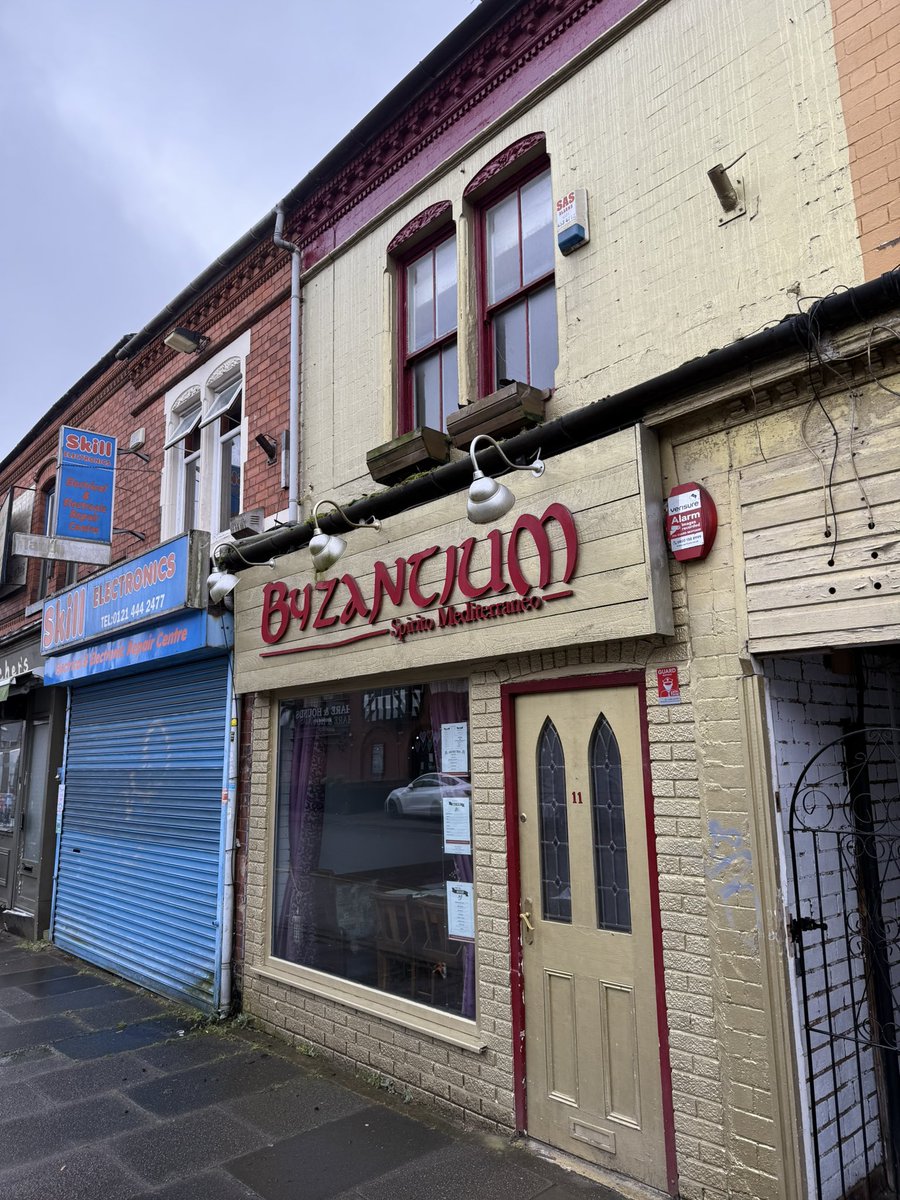 Very authentic restaurant. When I visited the staff were arguing about the divine nature of Christ, there was an ongoing dispute with the Persian restaurant next door over olive oil supplies, the manager was overthrown and blinded by his wife, and the eunuchs did all the work