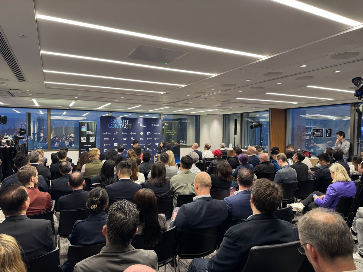 terminal3io's tweet photo. Standing room only at #SMARTCONTACT with Terminal 3 Co-founder/COO, Joey Liu, hosting Clara Tsao from @FilFoundation 🎙️

@web3harbour @circle @DLA_Piper https://t.co/UodT80rmpB