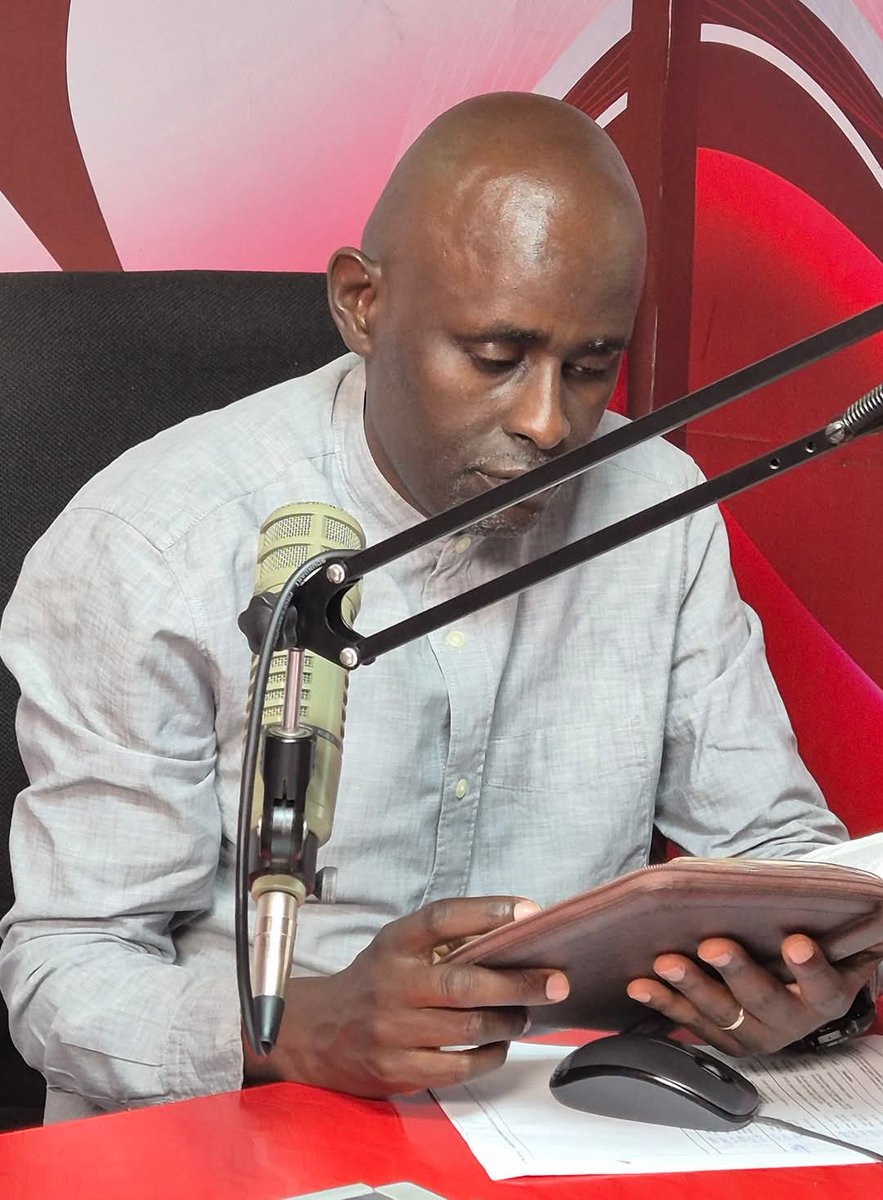 3 Johana 1: 2

 Mũraata wakwa, nĩndakũhoera atĩ maũndũ moothe makoragwo makwagĩrĩire, na ũkoragwo wĩ na ũgima wa mwĩrĩ, amu nĩnjũũĩ atĩ roho waku nĩ mwega.

#Kurikiria #InooroFm