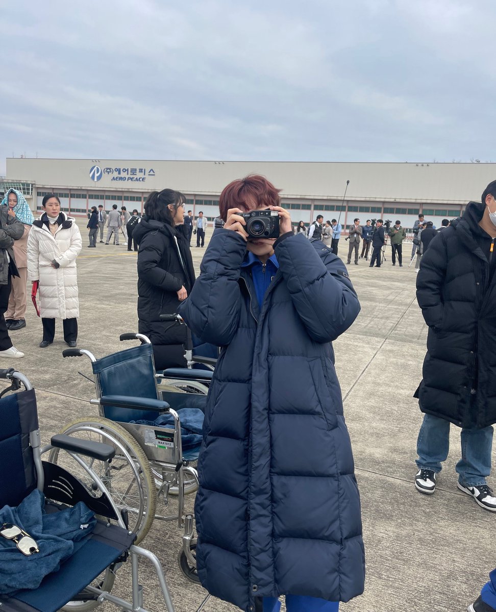thealexhafner's tweet photo. Dont bother me, I'm working...
#whenthestarsgossip
#별들에게물어봐 https://t.co/JuZg8Rmto6