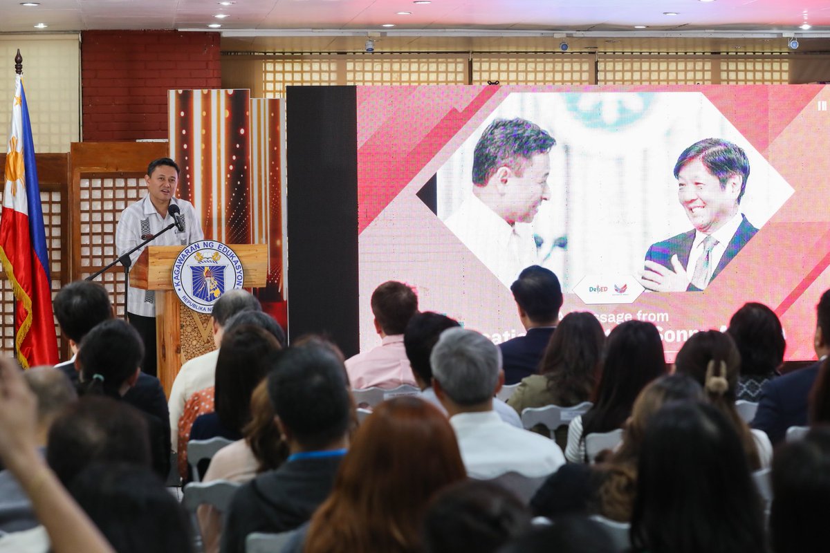 DepEd tweet media