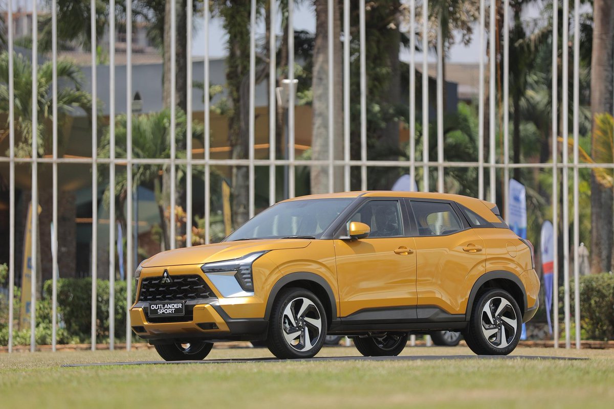 Experience the Power of the Mitsubishi Outlander Sport.
Here’s what makes it stand out:

Displacement: 1499cc
Horsepower: Up to 168 hp
Transmission: CVT(automatic) with Sport Mode
Fuel Tank Capacity: 42 litres
Torque: 141Nm
It has a forward collision mitigation
#DriveYourAmbition