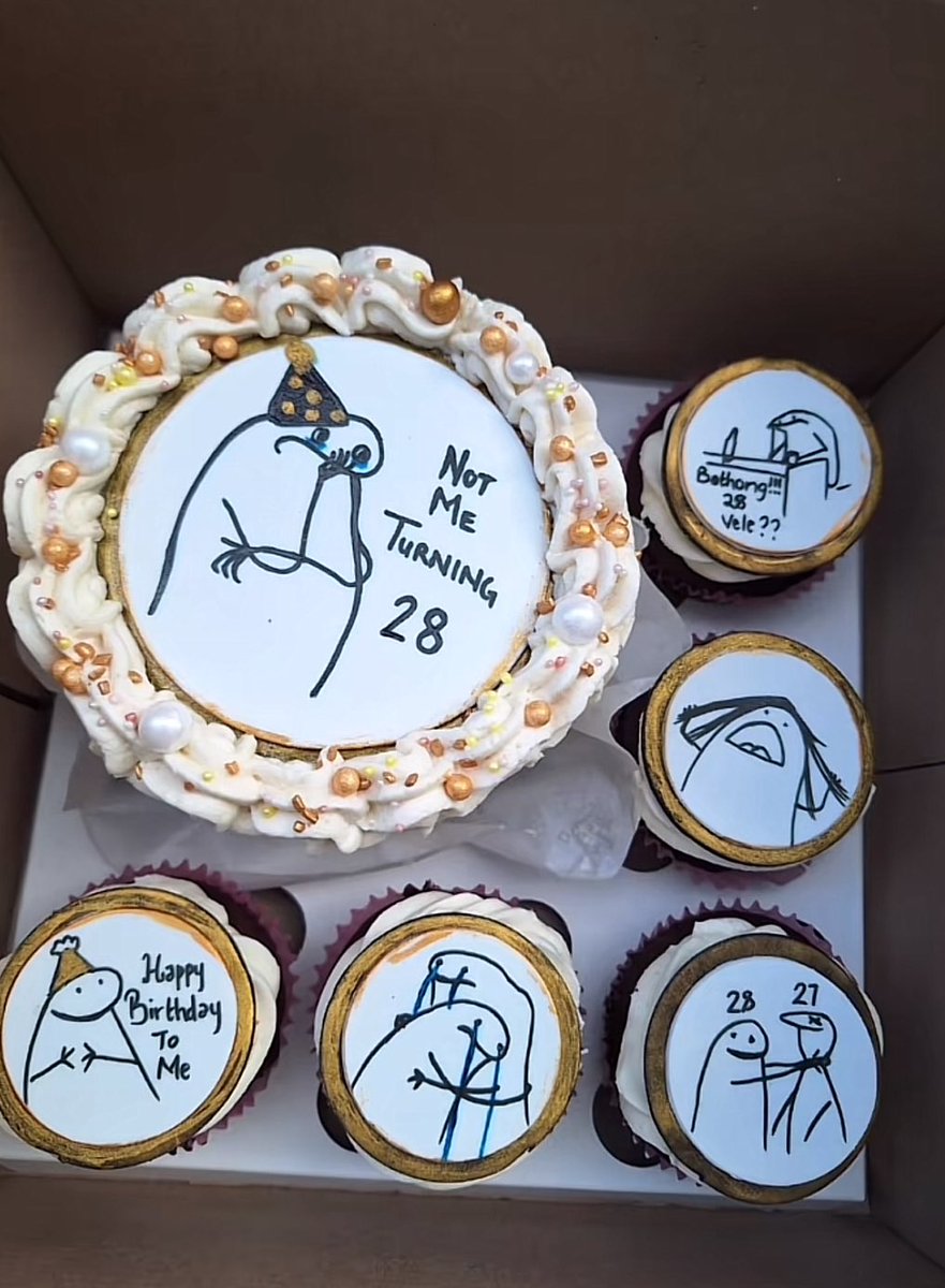 See someone’s Birthday Cake 😂