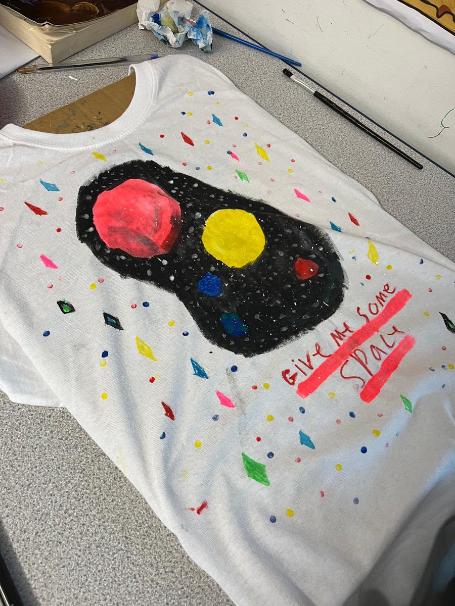 AstroCymru (@astrocymru) on Twitter photo On the 8th March 2024 we delivered our T-Shirt workshop to Williamstown Primary. Thanks to <a href="/STFC_Matters/">Science and Technology Facilities Council</a> for funding our creative workshop On the 8th March 2024 we delivered our T-Shirt workshop to Williamstown Primary. Thanks to <a href="/STFC_Matters/">Science and Technology Facilities Council</a> for funding our creative workshop