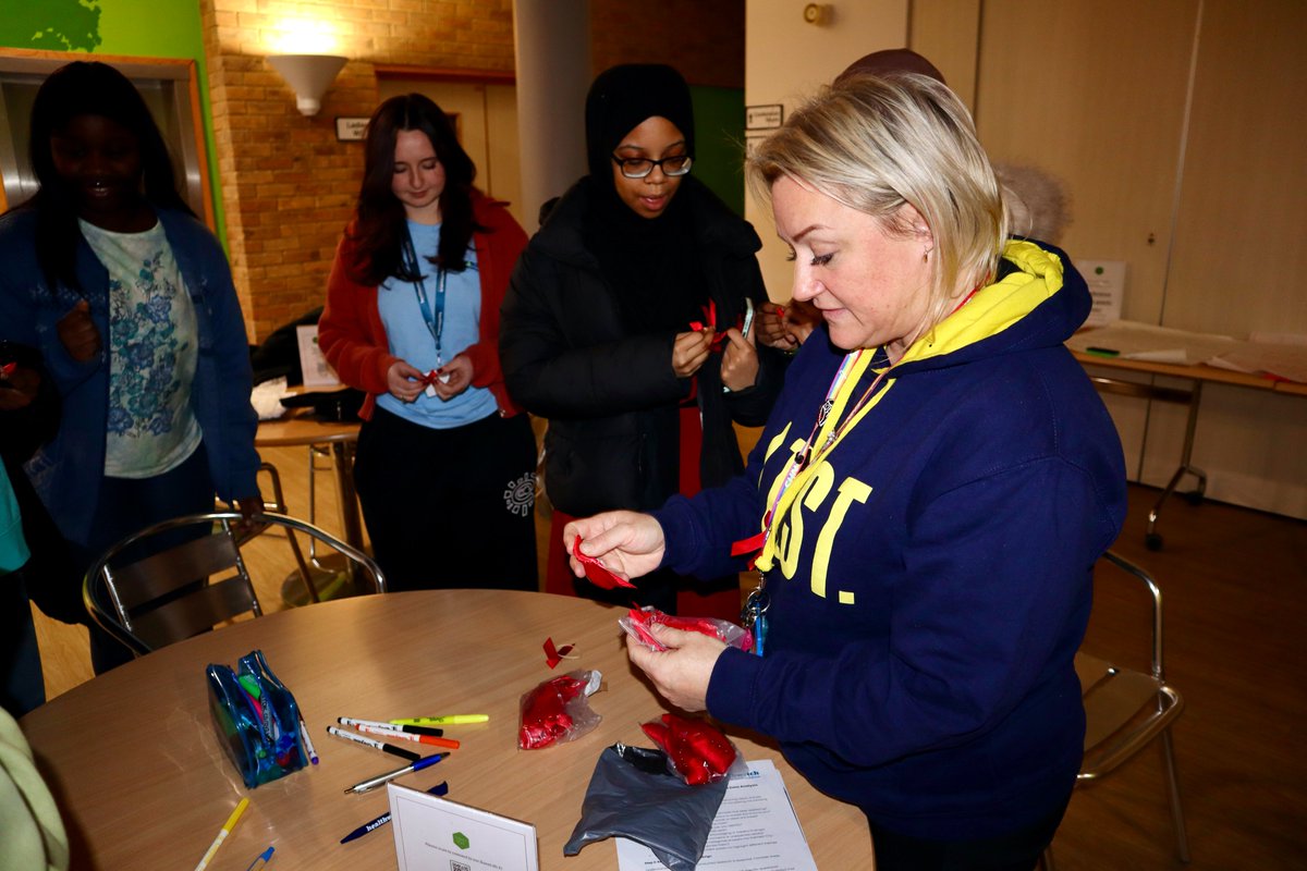 Young Healthwatch Central Bedfordshire tweet media