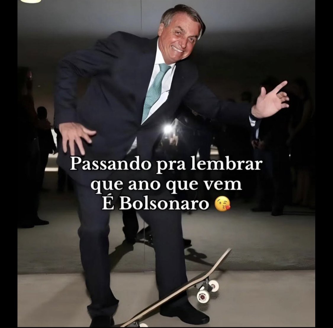 JujuMiliterno tweet media