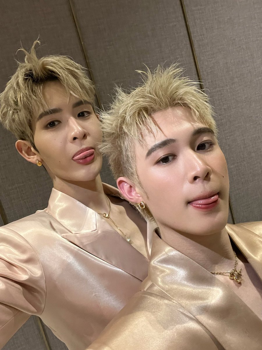 natasittttt's tweet photo. Blonde sibling ✨

DMD GLOW UP  
#DMDLINEUP2025 https://t.co/0XFfBiQVGI