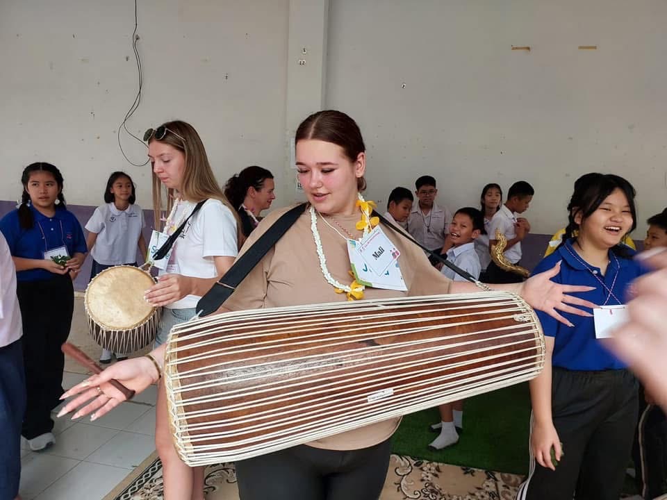 THAILAND UPDATE 🇹🇭

Anuban Phitsanulok School welcomed our students with traditional dance. They explored art, sweet modelling &amp; basket crafts, enjoyed Thai food &amp; joined a dance competition.💃🏆

Unforgettable memories! 🌍❤️

#WilberforceSixthFormCollege #ThailandAdventures