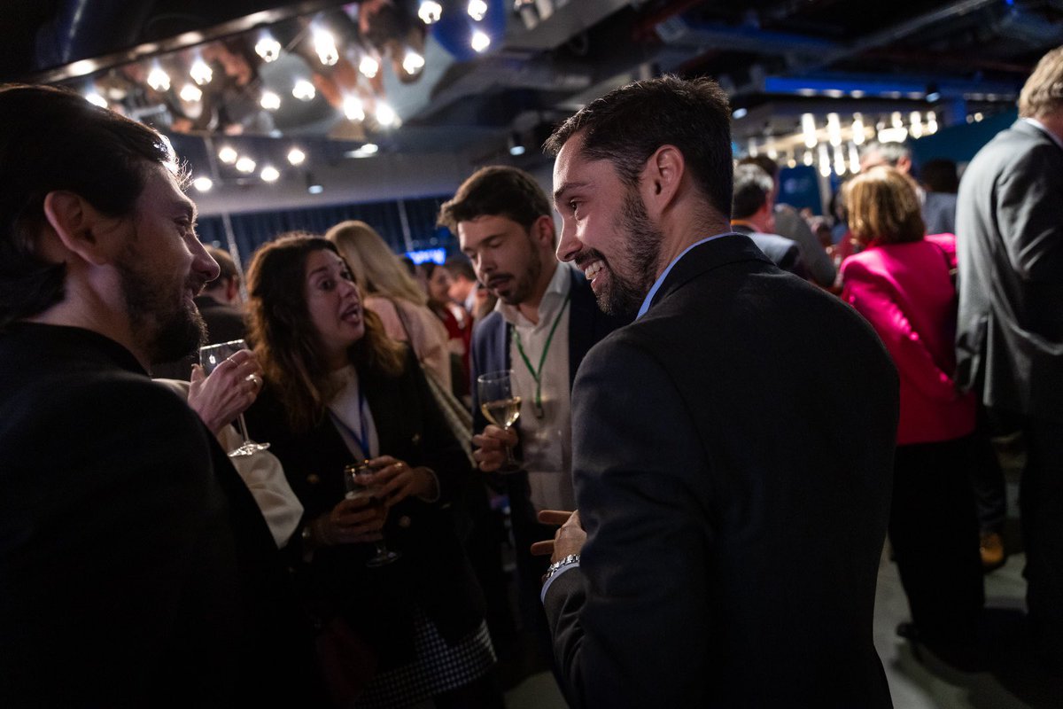 ¡GRACIAS!

Ayer, más de 200 líderes empresariales, institucionales y mediáticos nos acompañaron en nuestra (nueva) etapa en Bruselas. España 🇪🇦 y  Europa 🇪🇺 decidirán en cinco años el próximo siglo.