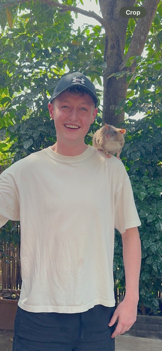 TomTheGoose_'s tweet photo. Really glad @JoshHDR_  was able to come a visit 🇰🇭🐐 https://t.co/TLsbnumDeg