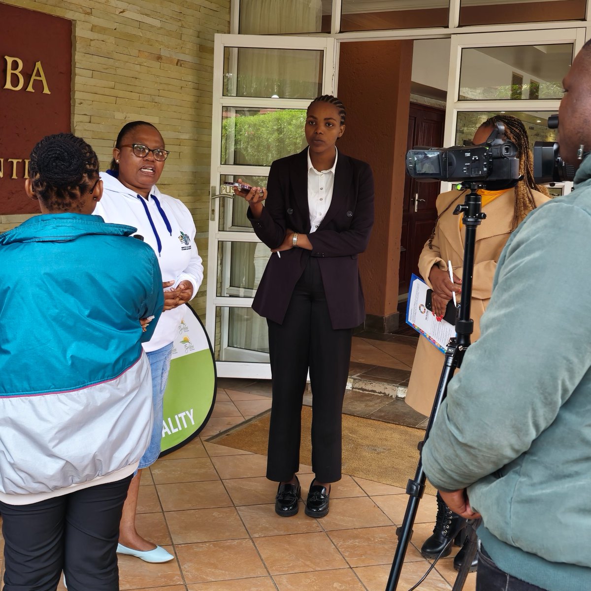 MEPD_Eswatini's tweet image. Catch Lungile Mndzebele, Head of the Poverty Reduction, Monitoring and Evaluation division under the #MEPD on the News today as she speaks about Ongoing Voluntary National Review consultations &amp;amp; the #SDGs 
Todays consultations are with the Ezulwini Municipality Town Stakeholders