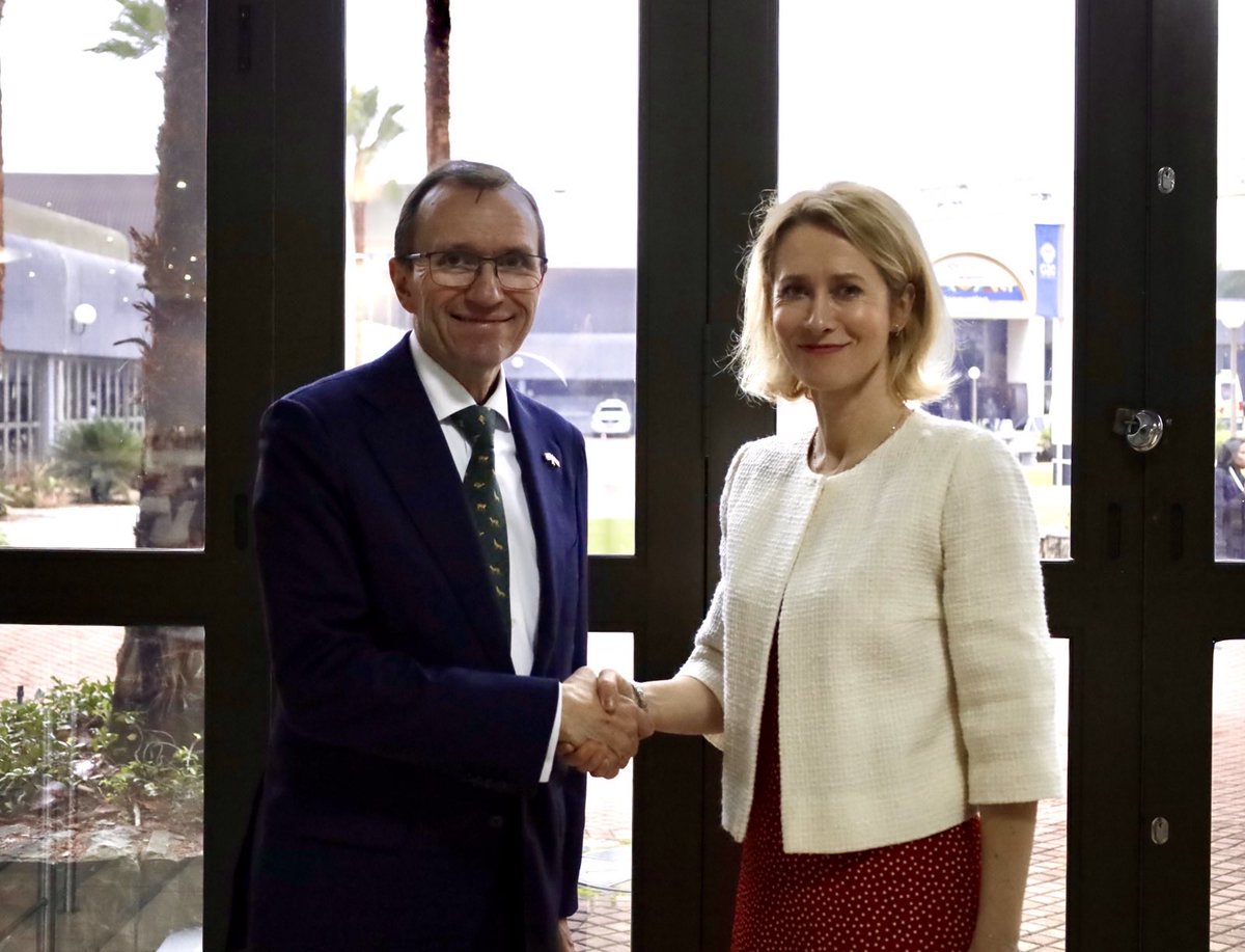 Espen Barth Eide (@espenbartheide) on Twitter photo We cannot allow Russia to shape the security order in Europe by force.
Ukraine fights not only for its own survival but our common principles; sovereignty, freedom & the rule of law.
Thank you <a href="/kajakallas/">Kaja Kallas</a> for a good meeting. We will remain steadfast in our support for Ukraine. We cannot allow Russia to shape the security order in Europe by force.
Ukraine fights not only for its own survival but our common principles; sovereignty, freedom & the rule of law.
Thank you <a href="/kajakallas/">Kaja Kallas</a> for a good meeting. We will remain steadfast in our support for Ukraine.