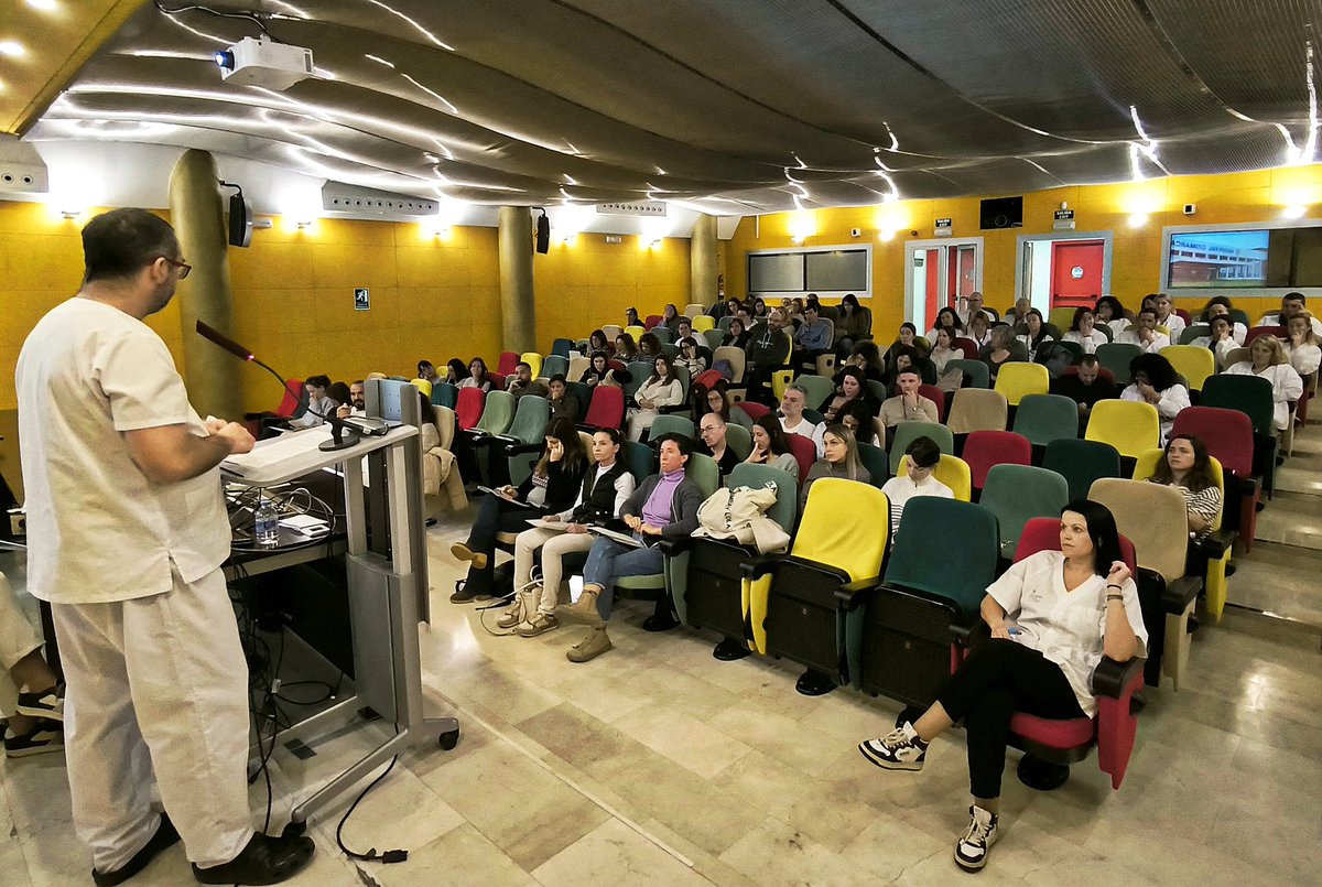 Hospital d'Inca (@hospitaldeinca) on Twitter photo 👩🏼⚕️ Avui hem rebut les noves infermeres
👌🏻 Han obtingut plaça després del concurs-oposició
✅ En total 87 infermeres
58 de nova incorporació
👉🏼 tn.caib.es/VqTKW91YIf1S
<a href="/SalutGOIB/">Conselleria de Salut</a> <a href="/ibsalut/">Servei de Salut de les Illes Balears (IB-SALUT)</a> <a href="/manuelaG_Romero/">Manuela Garcia Romero</a> <a href="/javiurenam/">Javier Ureña</a> <a href="/quique_gibert/">Quique</a> <a href="/Antomel80/">Antònia Melis</a> <a href="/FerrerXisco/">Xisco Ferrer</a> 👩🏼⚕️ Avui hem rebut les noves infermeres
👌🏻 Han obtingut plaça després del concurs-oposició
✅ En total 87 infermeres
58 de nova incorporació
👉🏼 tn.caib.es/VqTKW91YIf1S
<a href="/SalutGOIB/">Conselleria de Salut</a> <a href="/ibsalut/">Servei de Salut de les Illes Balears (IB-SALUT)</a> <a href="/manuelaG_Romero/">Manuela Garcia Romero</a> <a href="/javiurenam/">Javier Ureña</a> <a href="/quique_gibert/">Quique</a> <a href="/Antomel80/">Antònia Melis</a> <a href="/FerrerXisco/">Xisco Ferrer</a>