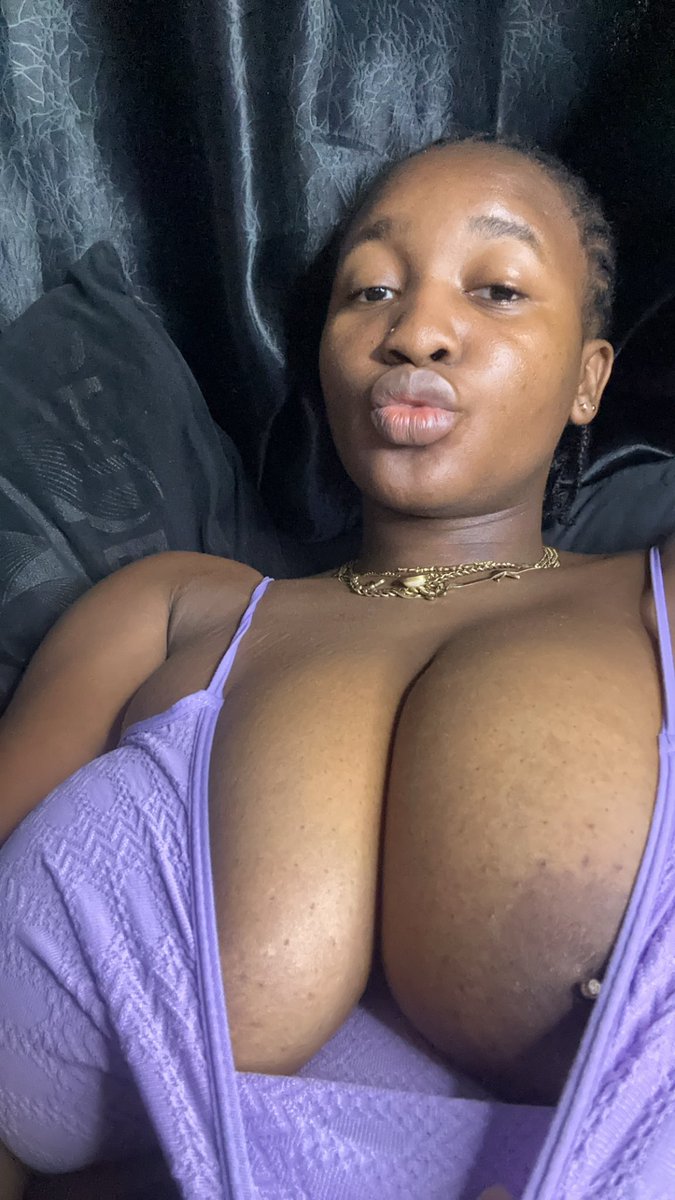 tolashe125631's tweet photo. Inviting y’all to my Telegram page where you get most of my sensual, naughty and dirty videos 👅🍆🍑, come cum with me 💦  https://t.co/xVIPJDJhHp https://t.co/kmUQMBBvMG