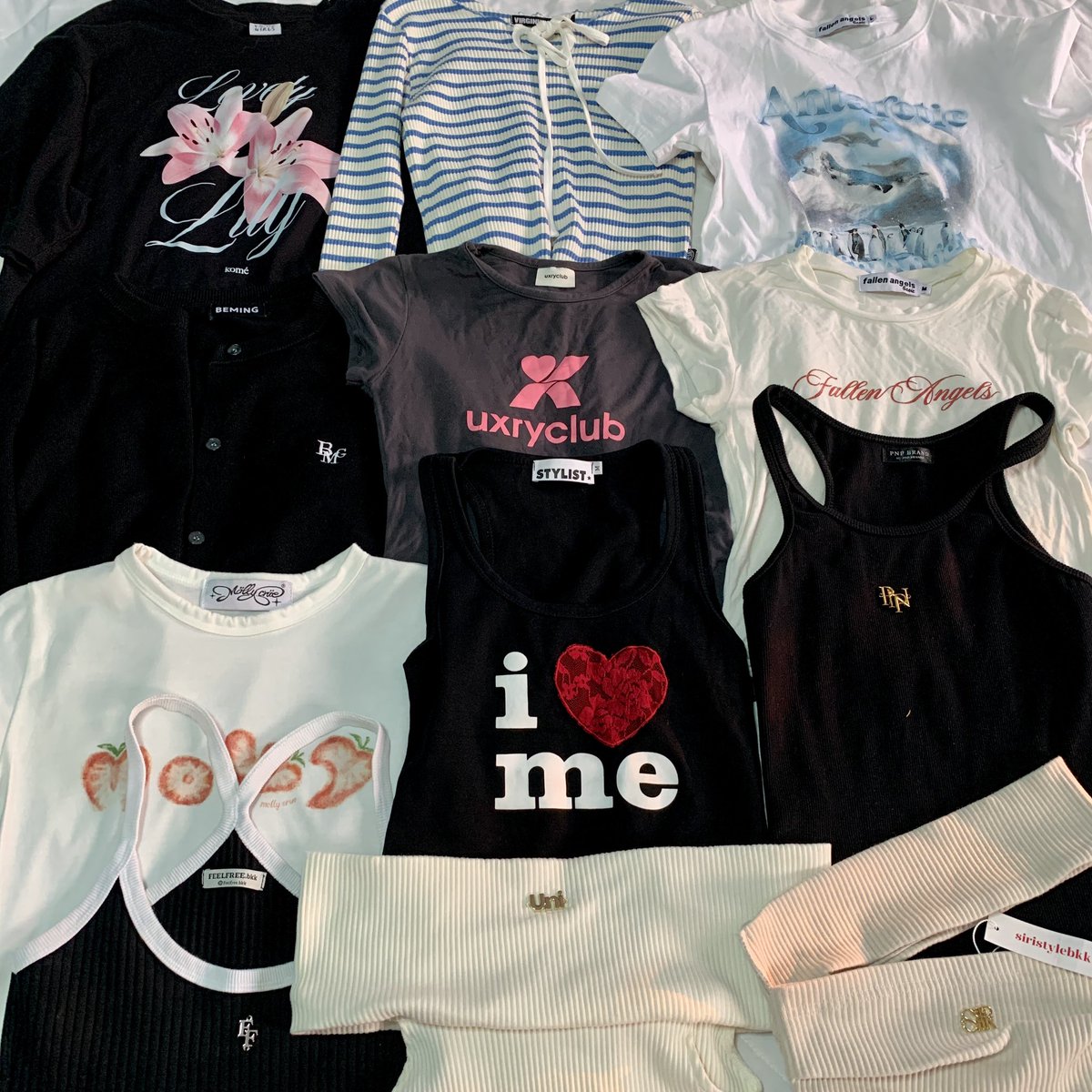 usedby_acces's tweet image. ̥°̩̥˚̩̩̥͙°̩̥ NEW LOT - ลงวันอาทิตย์ 23/2 ~ 18.00 น.

— vgh cintage stylist  labella เสื้อผ้ากระเป๋างานไอจี

જ⁀➴ รี+ปัก-5฿ 📮 shipping 40.-🌴🥥

#ส่งต่อเสื้อผ้า  #ส่งต่อเสื้อผ้ามือสอง #ส่งต่อatb #cintageshop #vghbkk #stylistshop #ส่งต่อกระเป๋า #ส่งต่อเสื้อผ้ามือ2 #โล๊ะตู้มือสอง