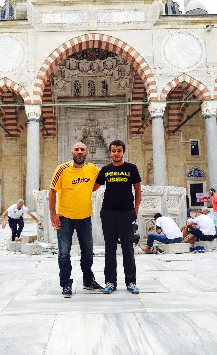 labombonnera's tweet photo. Özgür günlerde tekrar buluşacağız canım abim.. https://t.co/9w92m1V6KI
