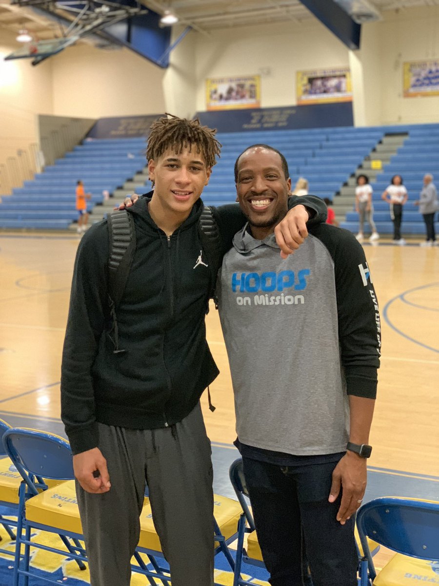 Dwayne Jackson (@hoopsonmission) on Twitter photo <a href="/Cwoolf316/">Chad Woolf</a> Truth! <a href="/JadrianTracey/">Jadrian Tracey</a> is my little brother from The 239! Always cheering for the hometown hero! <a href="/OregonMBB/">Oregon Men's Basketball</a> <a href="/Cwoolf316/">Chad Woolf</a> Truth! <a href="/JadrianTracey/">Jadrian Tracey</a> is my little brother from The 239! Always cheering for the hometown hero! <a href="/OregonMBB/">Oregon Men's Basketball</a>
