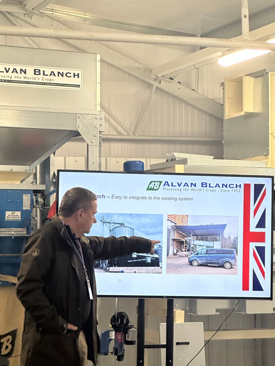 Great to host our Finland visitors along with our Alvan Blanch Suomi partners at our factory! 

✨ We had an incredible time sharing experiences, exploring the future of farming, and discussing potential collaborations with Finnish farmers. 

Looking forward to growing this