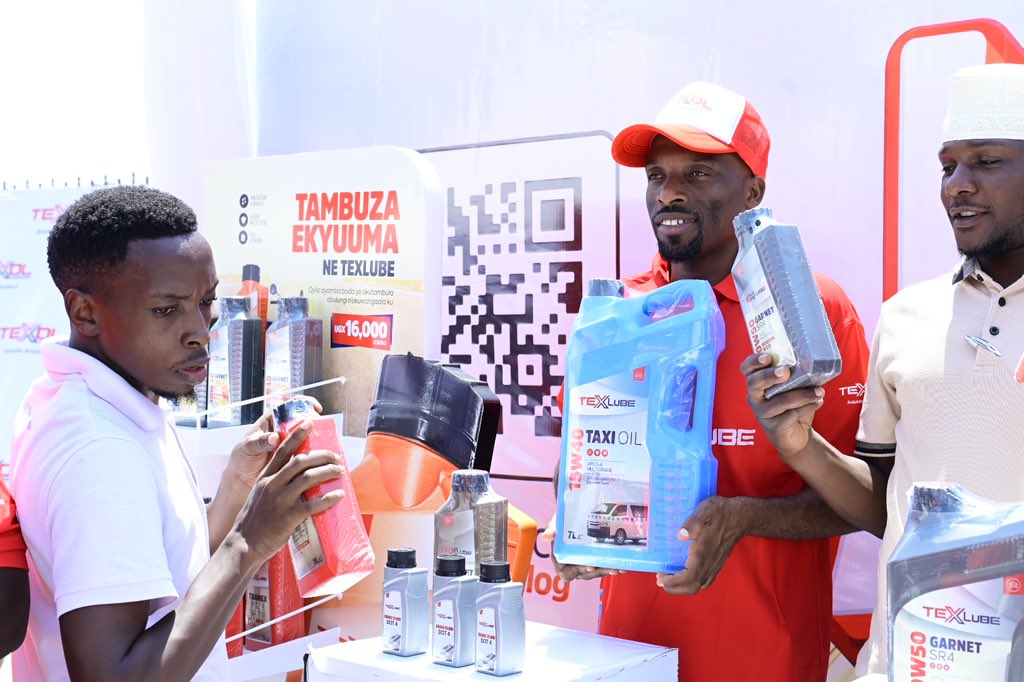 TexolEnergies's tweet photo. We’ve officially unveiled our wide range of lubricants dubbed #TexLube! They’re created for maximum performance to keep your machines running efficiently. Wulira Pawa ne TexLube.
#TexolIsHere #TexolEnergiesUG https://t.co/djrSNvqlKa