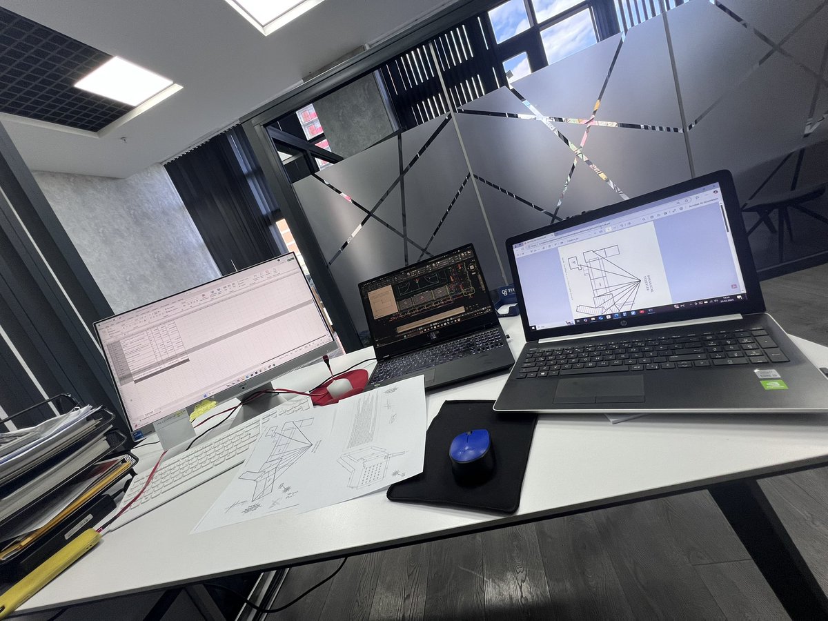 kadrdede1's tweet photo. #office https://t.co/rR4jO2oklQ