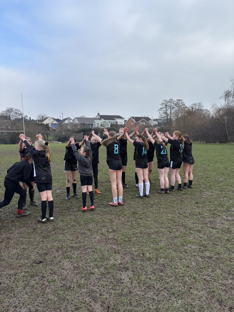 Dinas Brân PE (@pe_ydb) on Twitter photo Diwrnod da ddoe i dîm 🏉merched blwyddyn 7 & 8 yng ngwly rygbi <a href="/moldrfc/">Mold Rugby Club</a>
Great day yesterday for year 7 & 8 girls 🏉 team at Mold Rugby Club🙌
Fantastic festival organised by <a href="/CastellAlun/">Castell Alun</a>
Diolch am y gwahoddiad 🤝 Diwrnod da ddoe i dîm 🏉merched blwyddyn 7 & 8 yng ngwly rygbi <a href="/moldrfc/">Mold Rugby Club</a>
Great day yesterday for year 7 & 8 girls 🏉 team at Mold Rugby Club🙌
Fantastic festival organised by <a href="/CastellAlun/">Castell Alun</a>
Diolch am y gwahoddiad 🤝