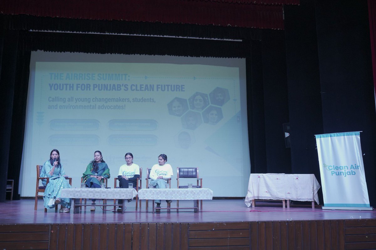 CleanAirPunjab's tweet photo. Insightful panels at the Youth Summit explored Punjab’s path to sustainability, with experts, officials, and youth exchanging ideas and emphasizing innovation and collaboration for a greener future.
#YouthForChange #SustainablePunjab #FutureInAction https://t.co/bWNkROxm71