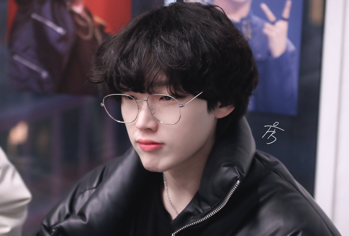 250202

#유현승 #Hyeonseung
#PROJECT7 #프로젝트7
#PICKUS #피커스