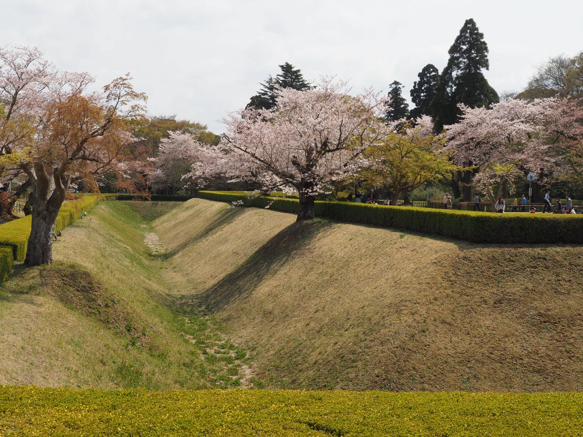【お知らせ】
NHK学園 市川オープンスクールの定期講座「千葉スリバチ地形散歩」(月1回第2土曜日9:45～12:45)の4月からの春の講座の受講申し込みが始まりました。
受講されたい方は以下のリンク先のページからお申し込みください。多くの方々のご参加をお待ちしています。

culture.n-gaku.jp/course/9374