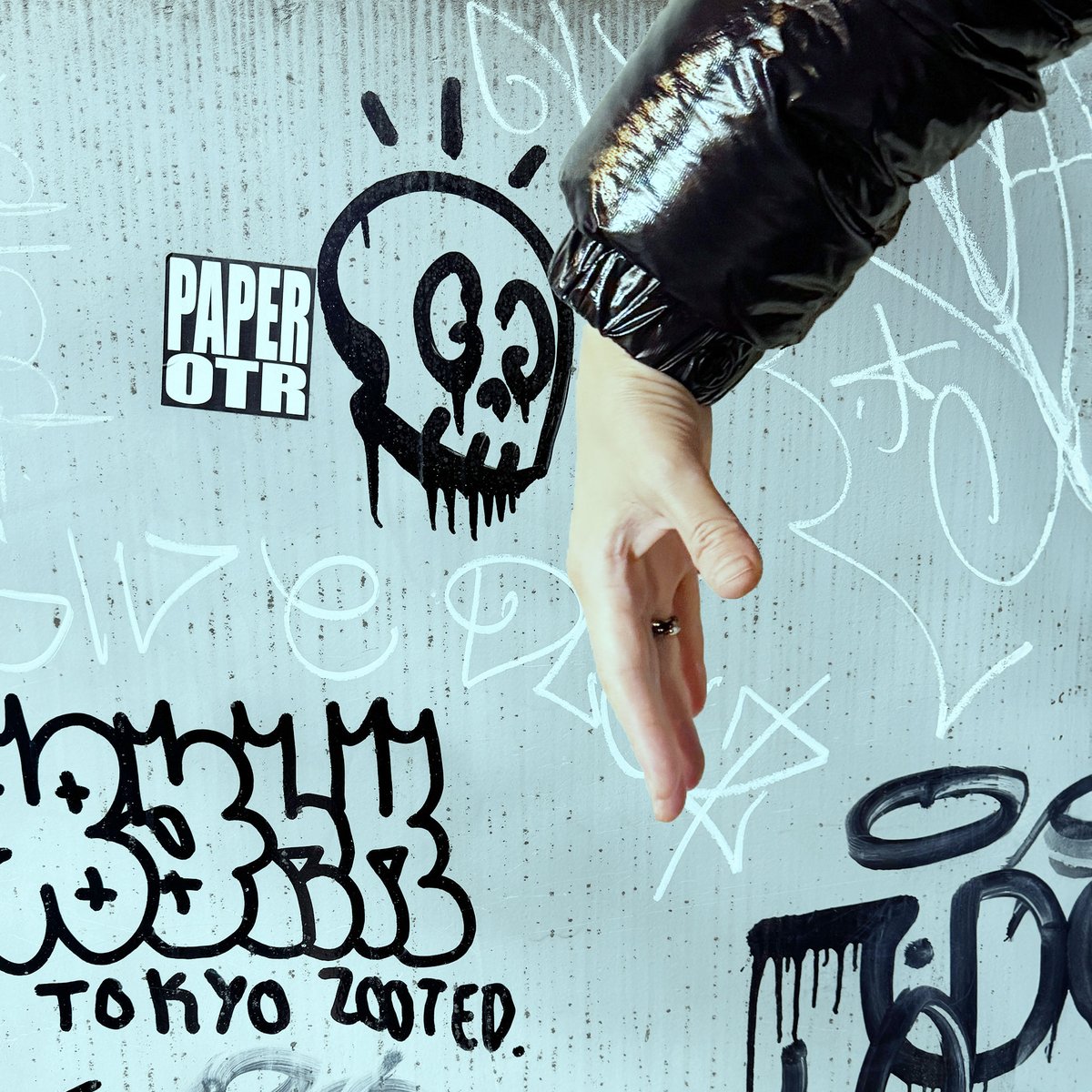 mariroom's tweet image. 今日のはなかなか可愛いので久々post on X
289-day streak!
 
--
Digital Handshake #289

Today’s Skull

Le Crâne d&apos;Aujourd&apos;hui

今日の頭蓋骨

#dreamyhand #digitalhandshake #freemint

Mint Digital handshake 👇
zora.co/collect/base:0…