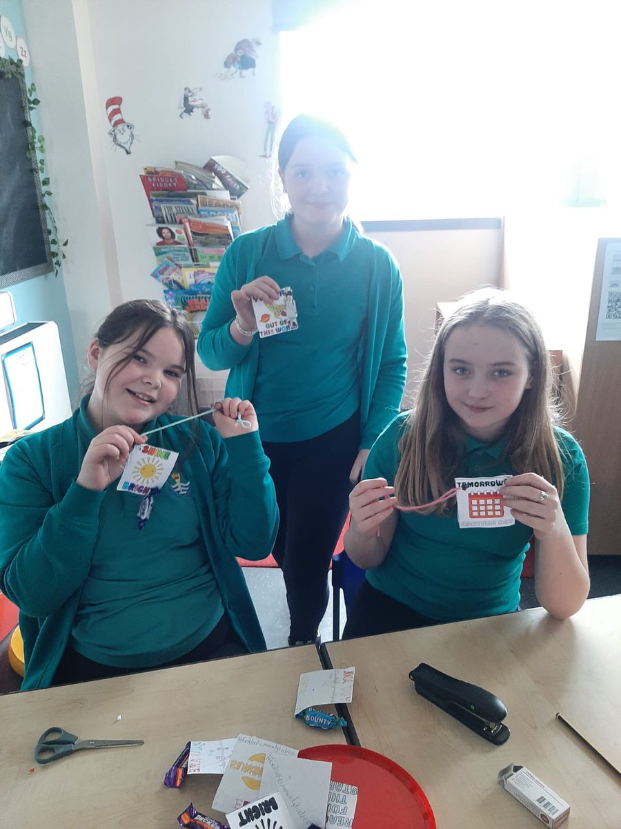 Fordbank Primary School (@fordbankps) on Twitter photo The RNRA committee are spreading kindness and compliments in the community! If you see one please take it home! #fordbankcommunitykindness <a href="/RenEdHWB/">Renfrewshire Health and Wellbeing Education Team</a> <a href="/RenfrewshireEPS/">Renfrewshire EPS</a> ❤️ The RNRA committee are spreading kindness and compliments in the community! If you see one please take it home! #fordbankcommunitykindness <a href="/RenEdHWB/">Renfrewshire Health and Wellbeing Education Team</a> <a href="/RenfrewshireEPS/">Renfrewshire EPS</a> ❤️